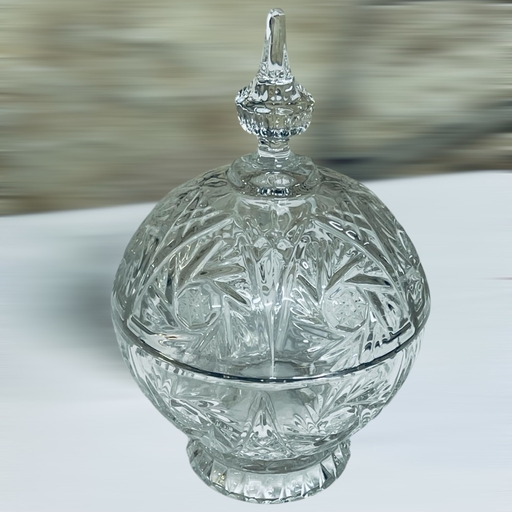 Vintage Zajecar 24% Lead Crystal Candy Dish With Lid